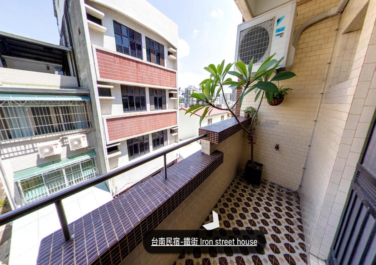 Apartamento Iron St. House Tainan Exterior foto