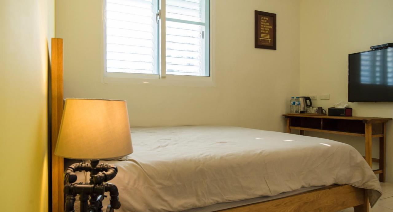 Apartamento Iron St. House Tainan Exterior foto
