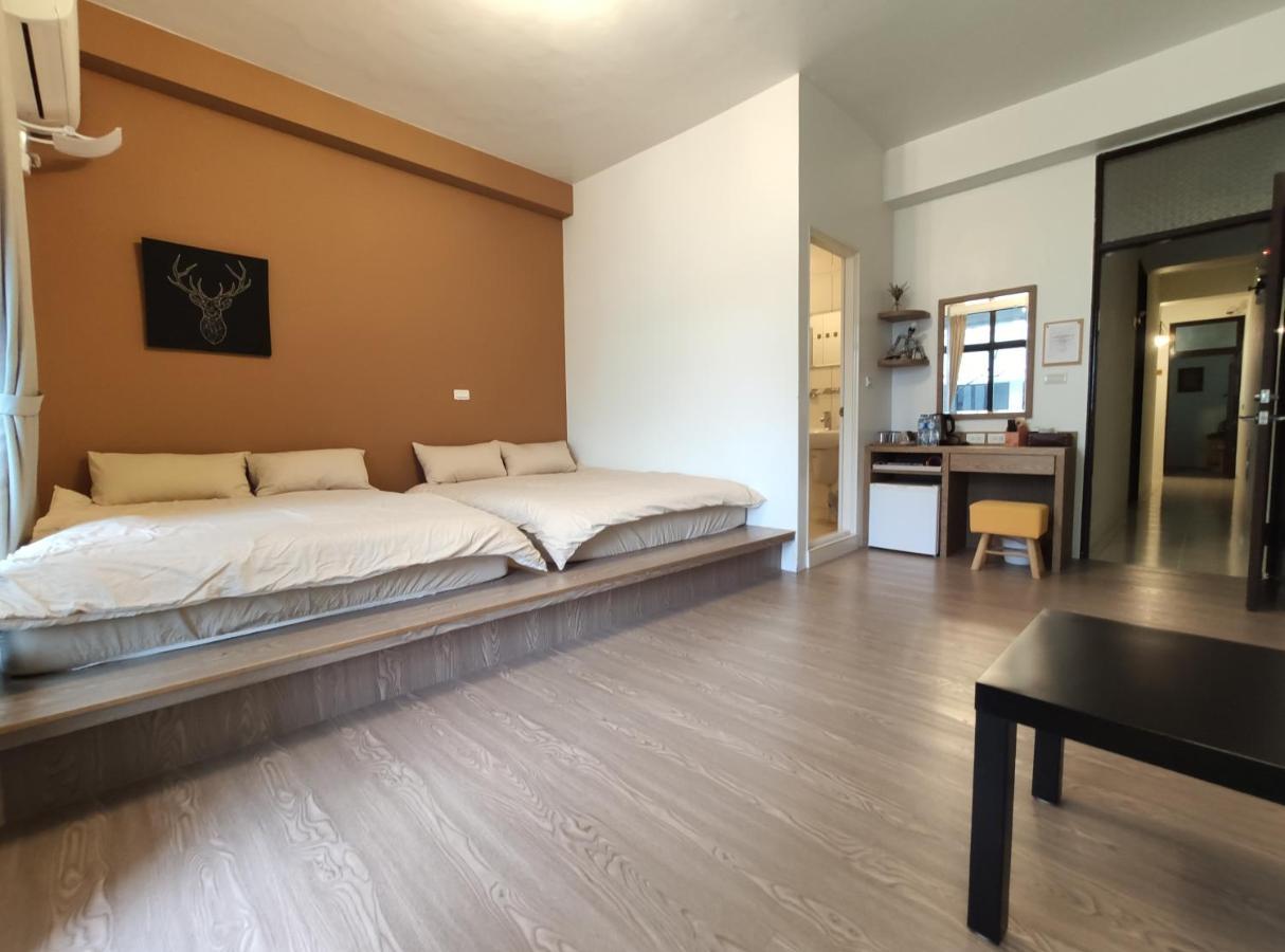 Apartamento Iron St. House Tainan Exterior foto
