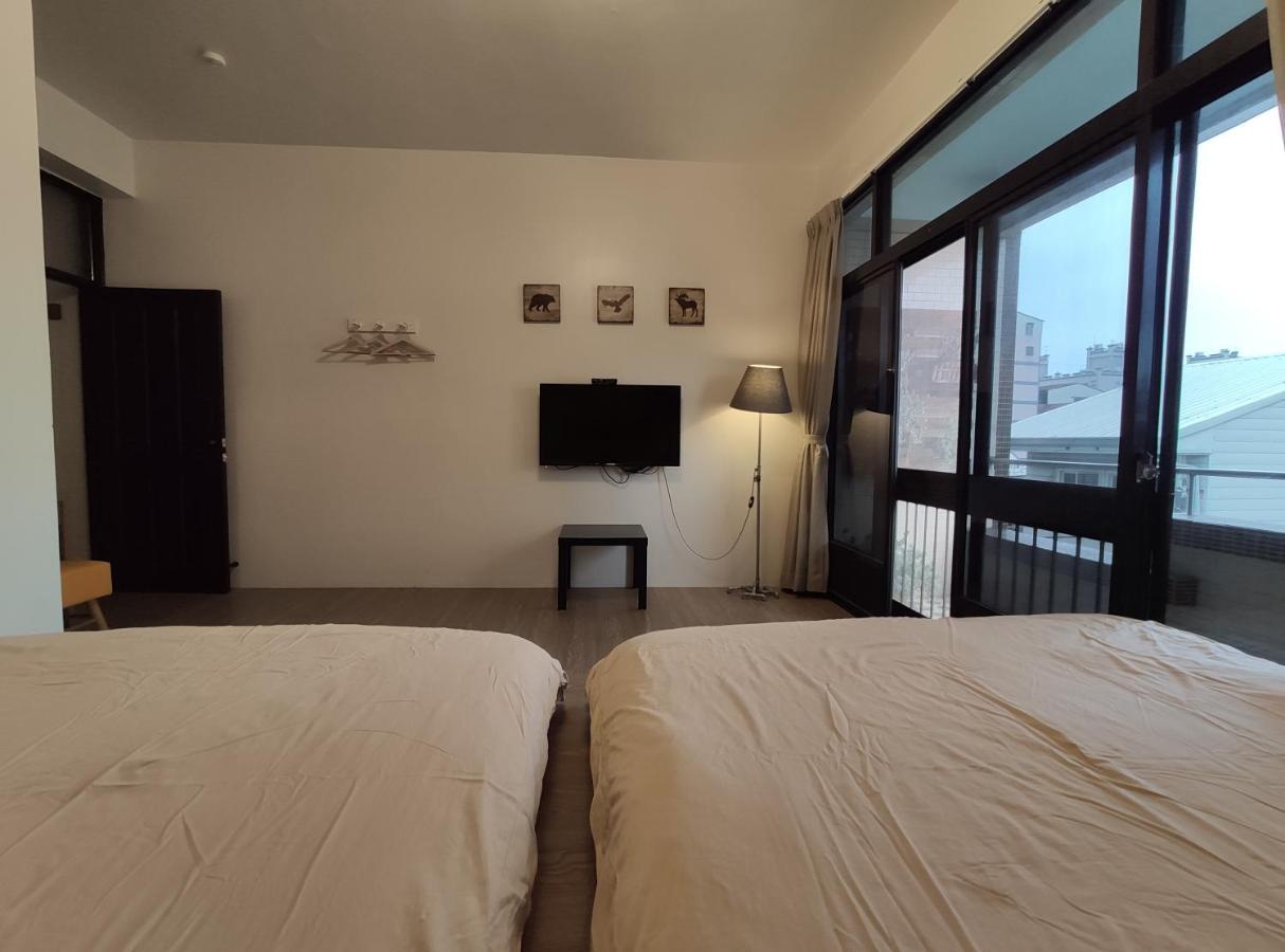Apartamento Iron St. House Tainan Exterior foto