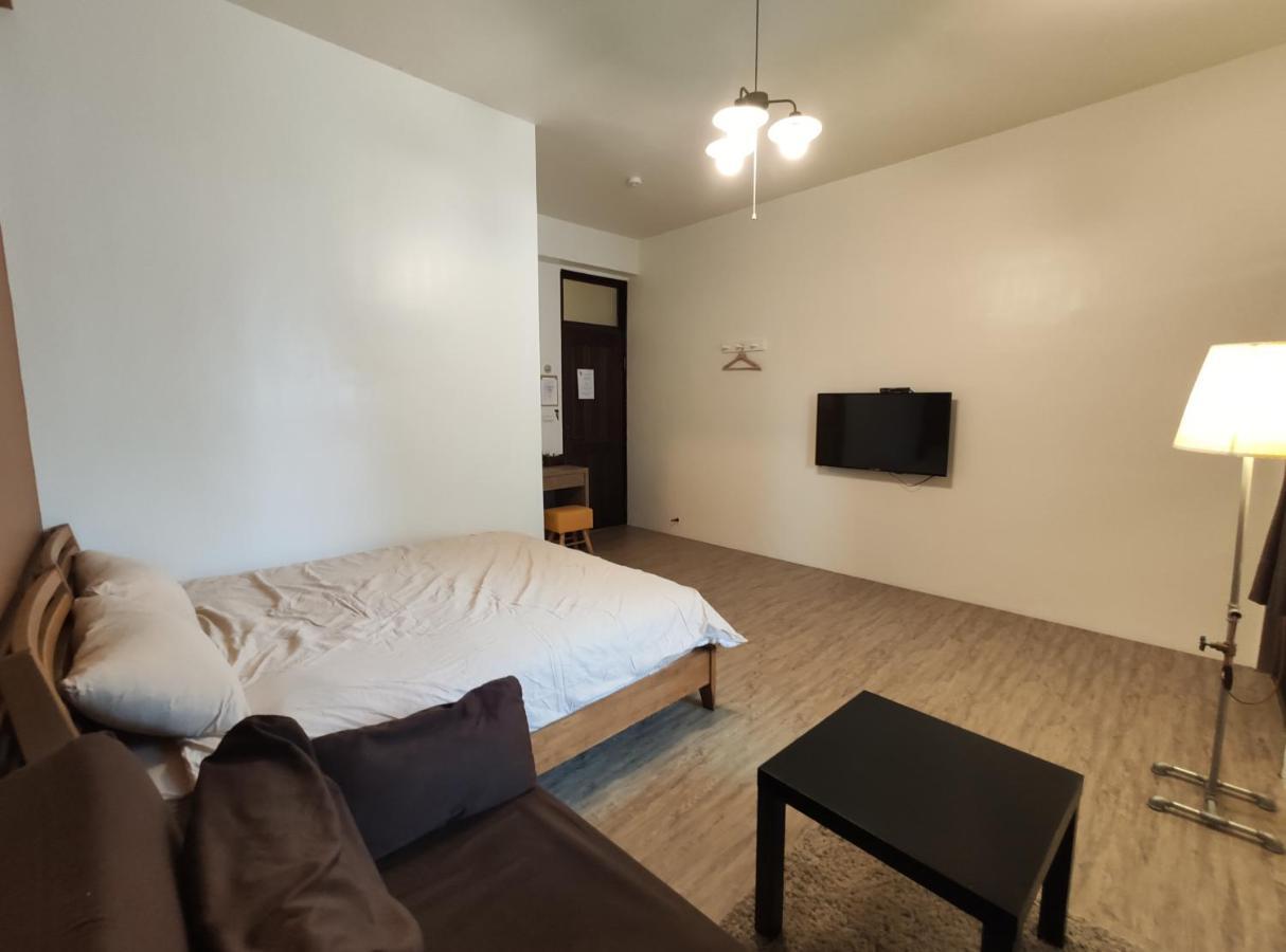 Apartamento Iron St. House Tainan Exterior foto